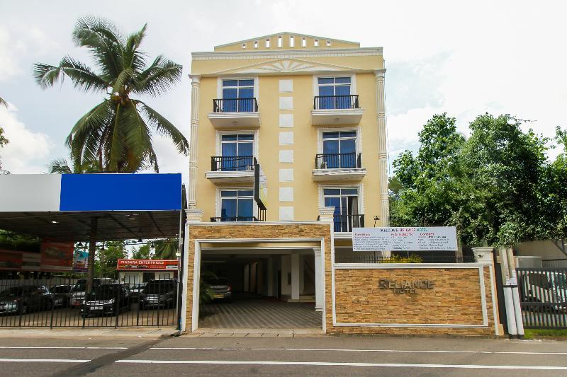 Oyo 126 Reliance Hotel Colombo Luaran gambar