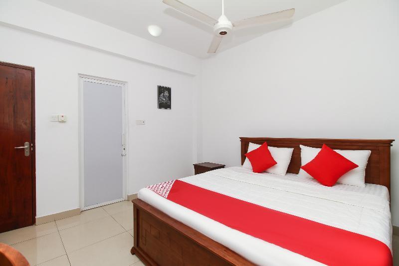 Oyo 126 Reliance Hotel Colombo Luaran gambar