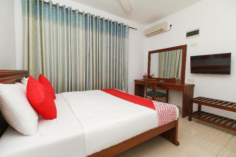 Oyo 126 Reliance Hotel Colombo Luaran gambar