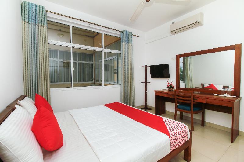 Oyo 126 Reliance Hotel Colombo Luaran gambar